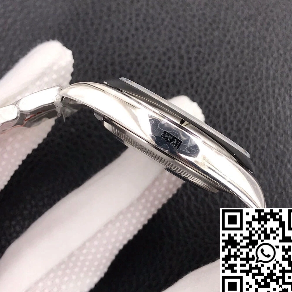 Rolex Factory 41MM M124300-0002 Perpetual EW Oyster Black Dial 0311